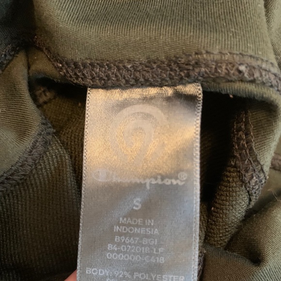 Green Champion athletic pants/joggers - Picture 2 of 2